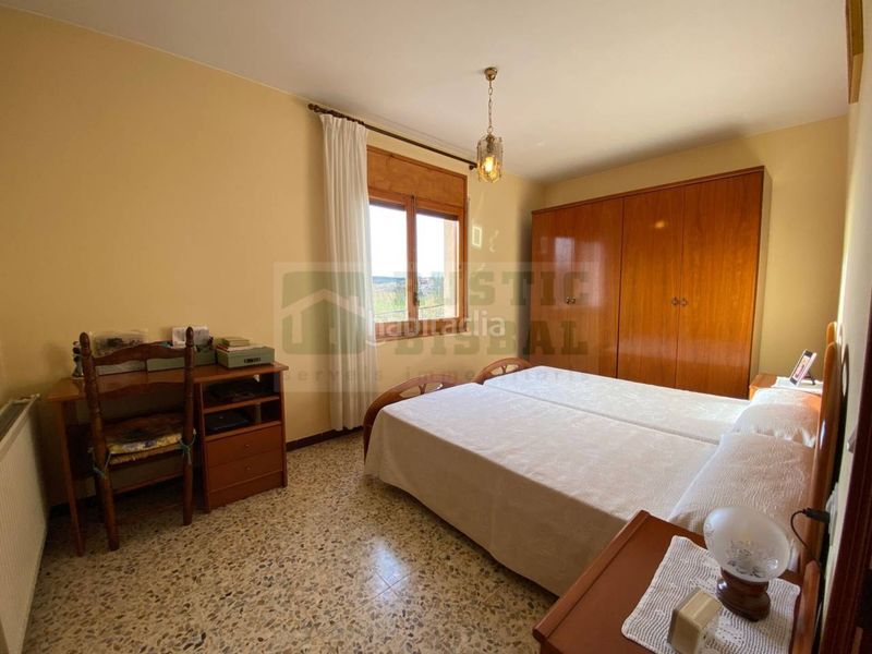 Foto 3dfb2968-7dd2-44c1-99fe-5341487ca4aa. Casa amb calefacció aparcament a Bisbal d´Empordà (La)