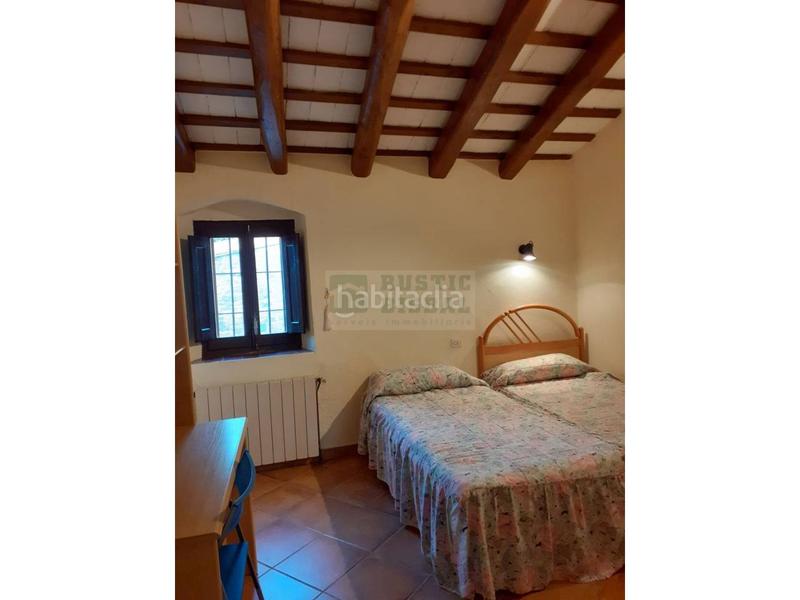 Foto bb59a0f0-f563-4a6a-add8-18a14a6bd0c4. Affitto casale con riscaldamento in Corçà