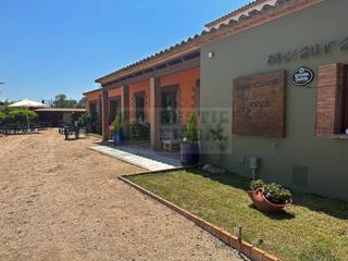 Lloguer Local Comercial a Parlavà. Restaurante con encanto en ultramort listo para iniciar tu negoc
