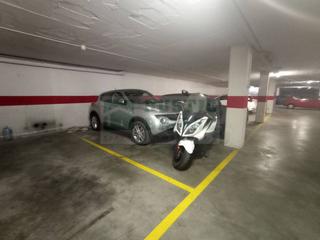 Aparcament cotxe a Bisbal d´Empordà (La). Venta de parking céntrico en la bisbal dempordà  espacioso y de