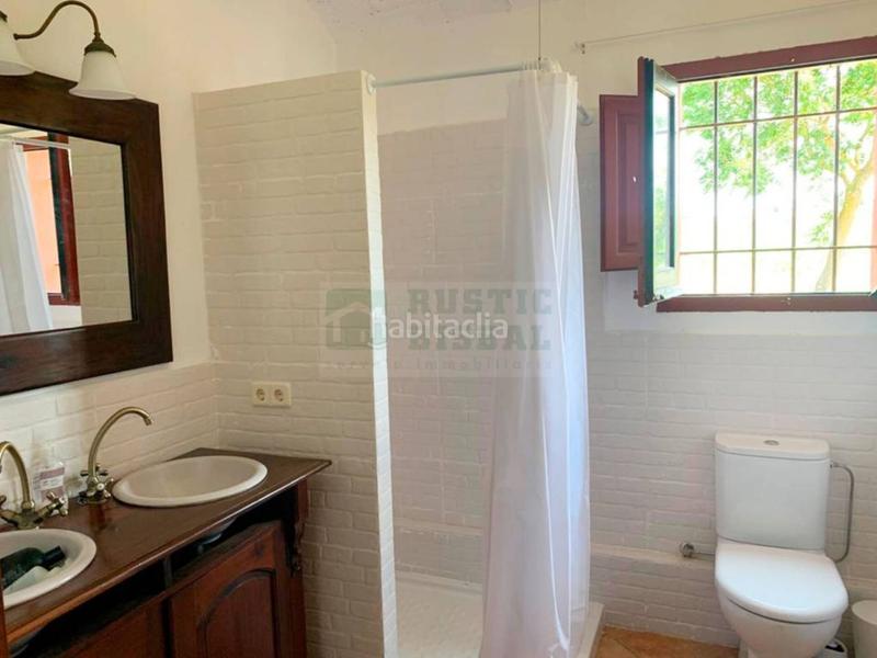 Foto 2e007cd1-fa55-4178-9fe7-38999cbe7ffb. Rent country house with heating pool in Flaçà