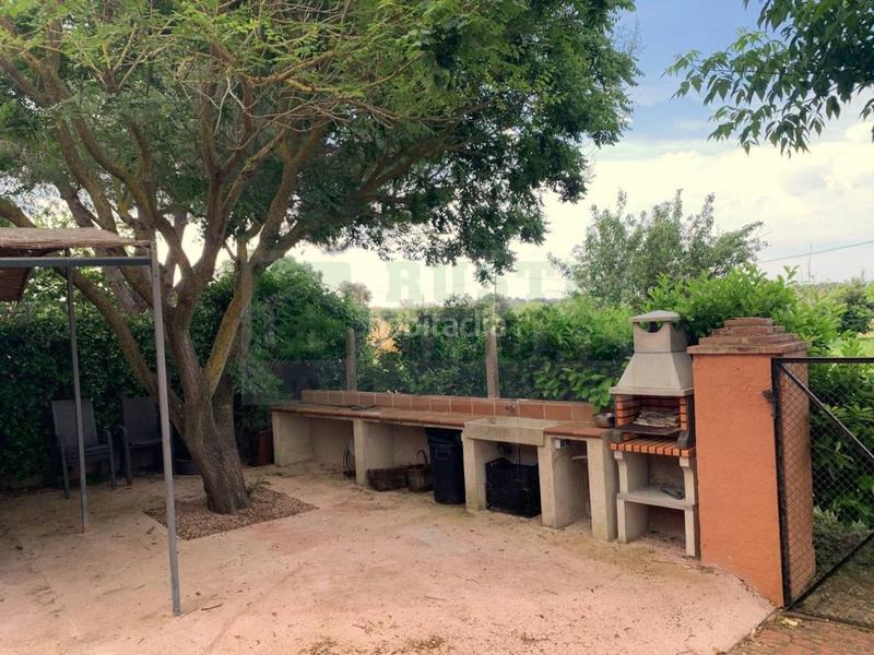 Foto 9cf6e8f9-e7dc-4630-9245-785e29ad9869. Rent country house with heating pool in Flaçà