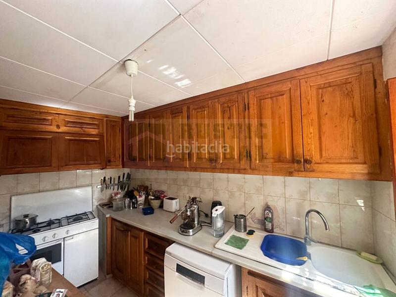 Foto 12be677d-e91d-424d-b589-0d07a7033fa3. Masia amb aparcament a Rupià