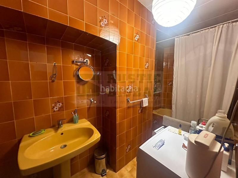 Foto 4f77f69a-567f-42af-ab32-8e68d4e45278. Masia amb aparcament a Rupià