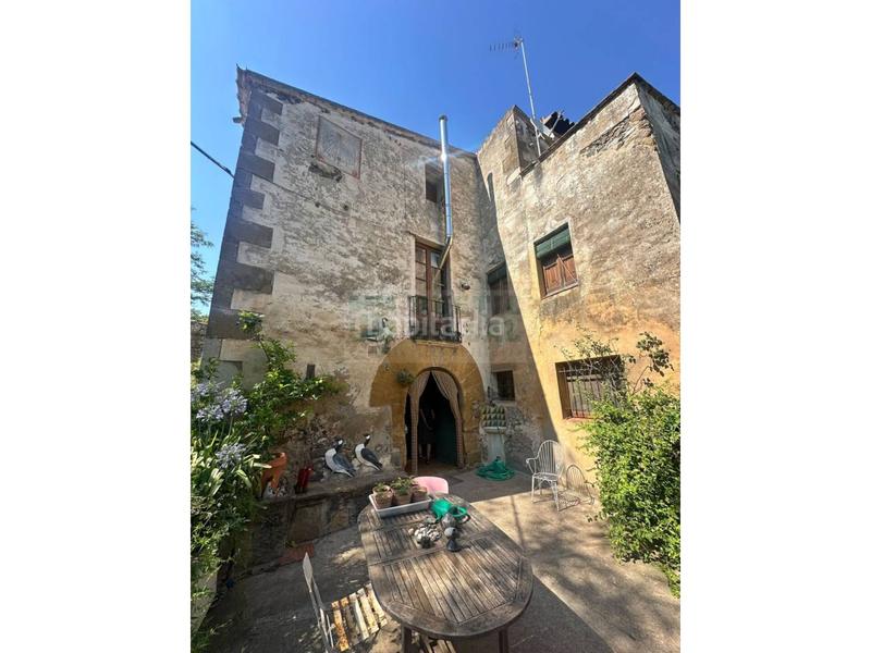 Foto 7ce4acf6-22e8-42a3-aa46-1fd01a418734. Masia amb aparcament a Rupià