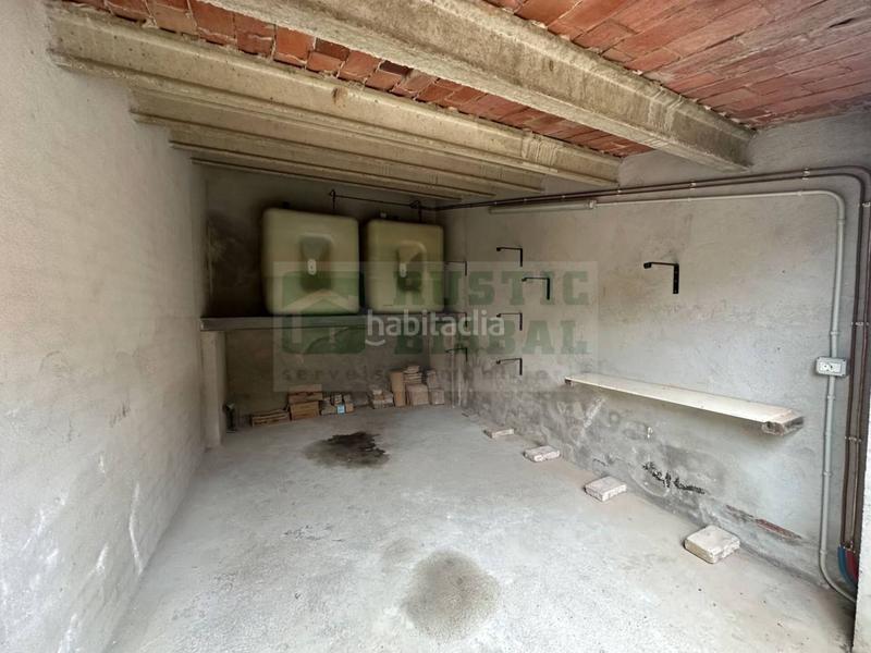 Foto e232c1c1-7e3d-4229-bc84-863982e661a5. Mas avec chauffage parking dans Rupià