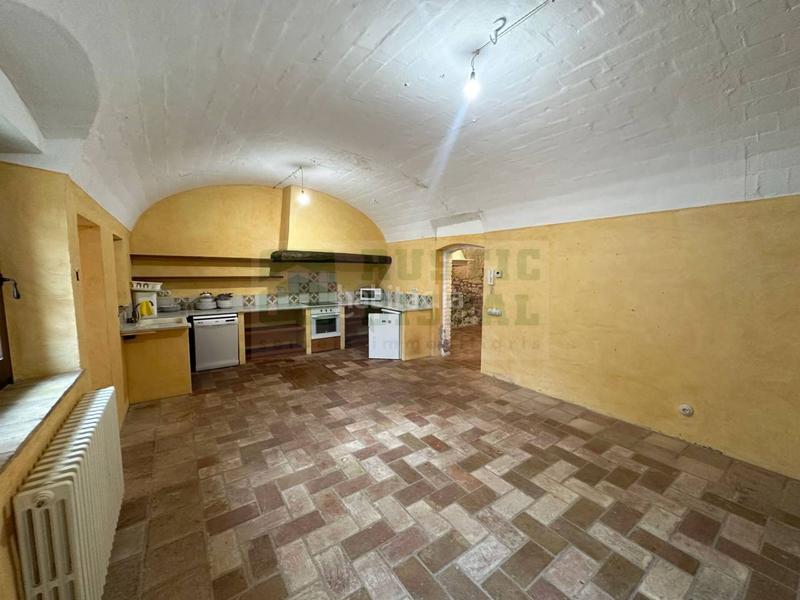 Foto e3109f49-1434-4216-a197-69b0a60164b9. Mas avec chauffage parking dans Rupià