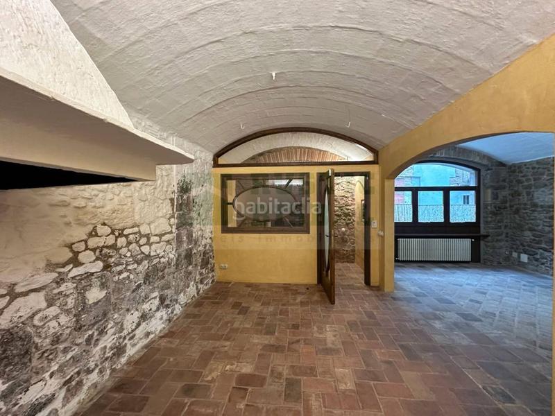 Foto eeff39db-4b42-449f-9374-75765b2562b9. Mas avec chauffage parking dans Rupià