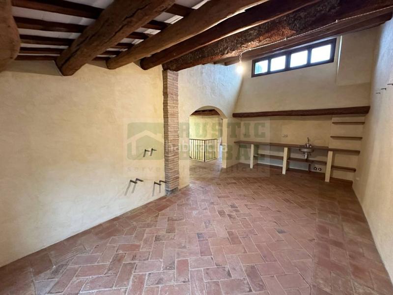 Foto f370da96-21f1-4948-82c3-96f54b7a5ff5. Mas avec chauffage parking dans Rupià