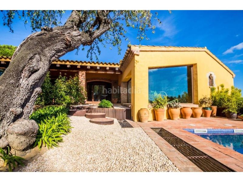 Foto 17b1d4d1-cece-4357-8fbc-f42c23044190. Bauernhof mit heizung parking pool in Mont-ras