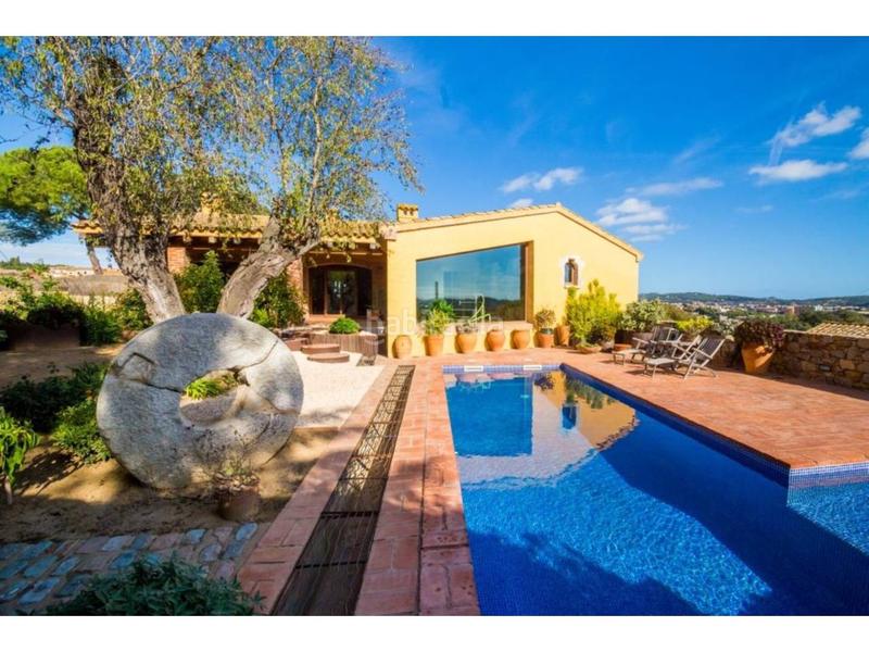 Foto 756f0232-0a90-404e-a71a-214e12b611ad. Bauernhof mit heizung parking pool in Mont-ras