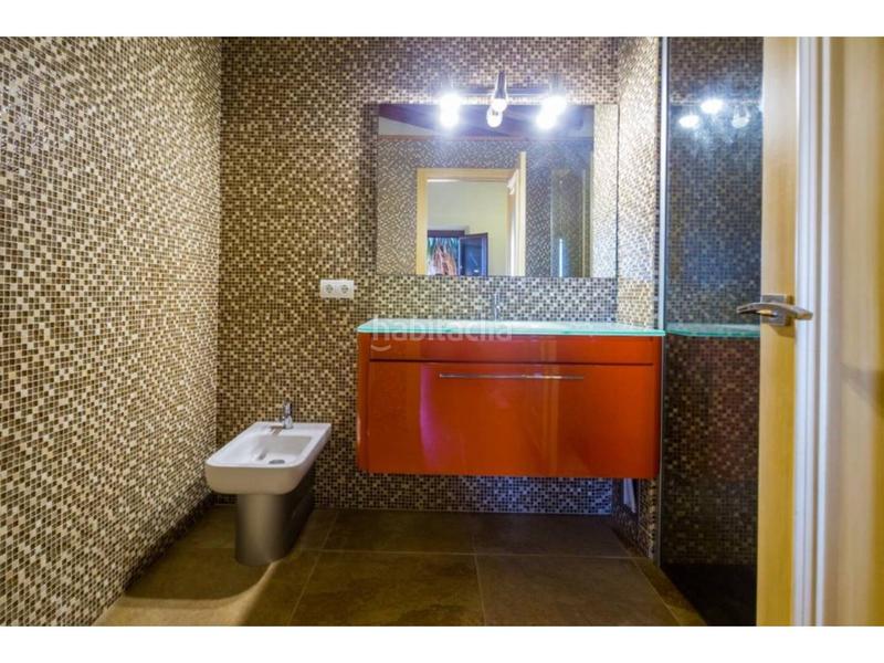 Foto 7ecd6288-b31c-4273-ab3a-c71f0169ae45. Bauernhof mit heizung parking pool in Mont-ras