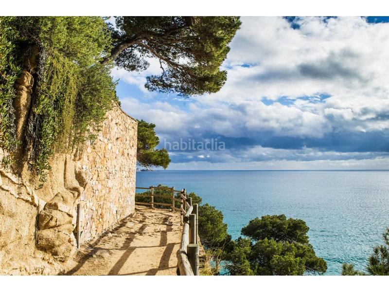 Foto b5f24baa-9778-4e23-afba-09f1ef1b5d8f. Piso en venta dúplex moderno , segunda línea de mar en la costa brava en Sant Antoni de Calonge