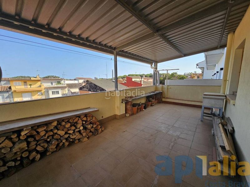 Foto 20d90c1f-50e1-46c6-afee-2d84ed155841. Casa aparellada amb calefacció aparcament a Sant Joan - Vilarromà Palamós