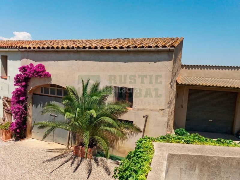 Foto 79fd9278-5529-445c-8637-cce1c66edd5f. Masía casa rústica en venta , baix empordà, a pocos minutos de la costa brava en Ultramort