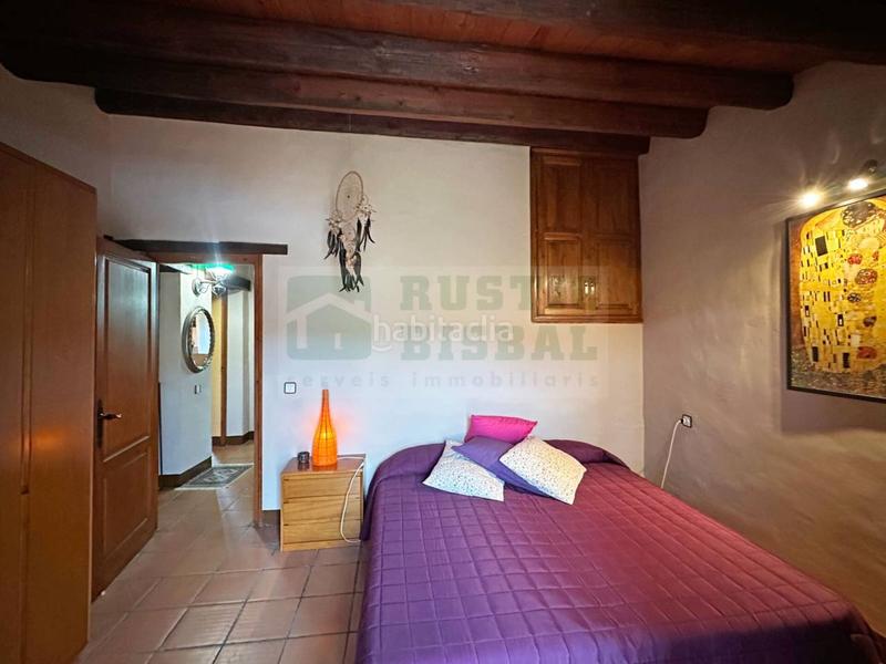 Foto 0a22042f-d4f5-44bd-8f52-4076872f23ea. Country house with heating in Boadella i les Escaules