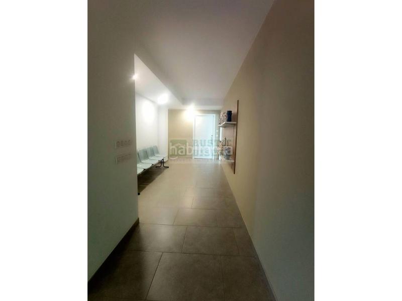 Foto 828c8540-5e16-4e31-9bb9-467d5610fa5e. Location bureau avec chauffage dans Forallac