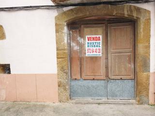 Local Comercial a Bisbal d´Empordà (La). Local comercial en venta en el centro de la bisbal dempordà  par