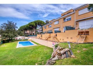 Casa adossada  Safir. Casa o chalet adosado en venta en los pinospolitur