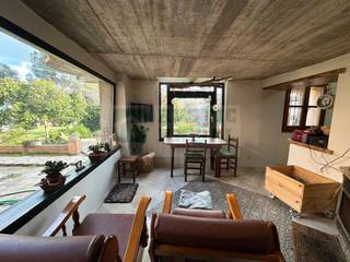 Mas à Forallac. Casa en venta en vulpellac con gran jardín con vistas anexo ampl