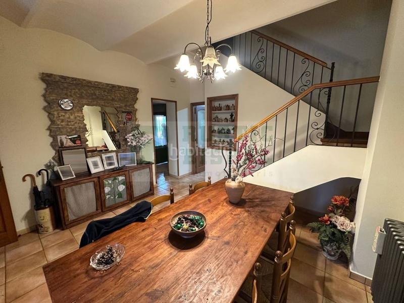 Foto ce9728c2-149d-4756-9acb-48160b6eb7c3. Masia amb calefacció aparcament a Forallac