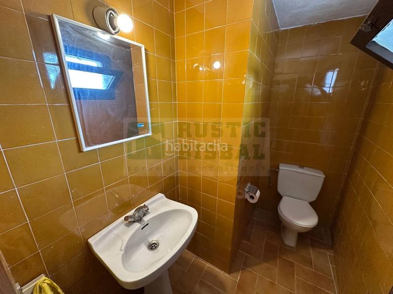 Foto 59f48e57-2c34-434e-a1f2-0f01b61d6d83. Masia amb calefacció aparcament a Vilopriu