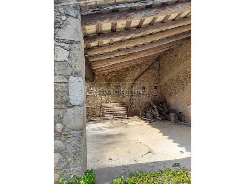 Foto 5b970c93-b14c-4f1f-aba1-f51bf996048c. Masia amb calefacció aparcament a Vilopriu