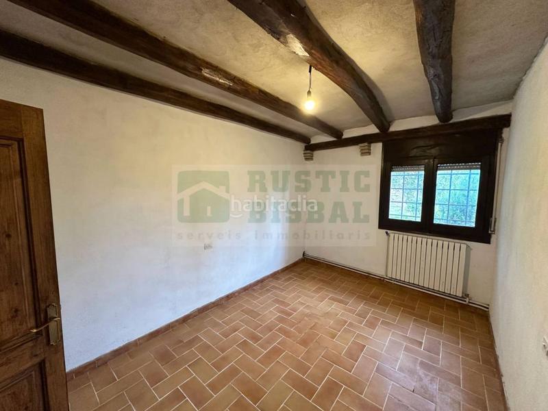 Foto b175ecc8-7879-4f9d-abd8-a6ec2bd894fc. Masia amb calefacció aparcament a Vilopriu