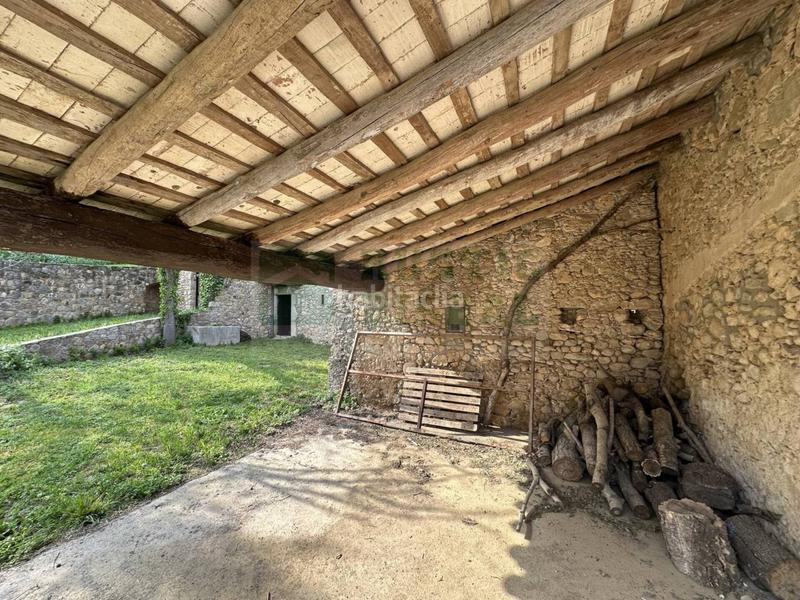 Foto b2faaa89-a796-44c6-b5e8-9bbdb30a7b4f. Masia amb calefacció aparcament a Vilopriu