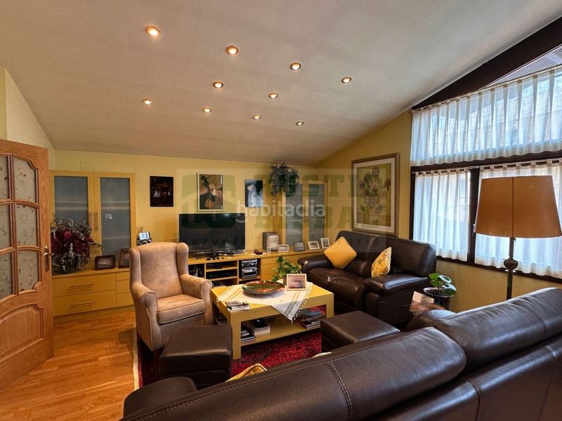 Foto 1a90e9ef-3ac4-48a2-95ec-19be25eb4ff5. Casa amb calefacció aparcament a Forallac