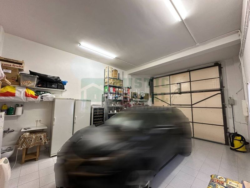 Foto b1ff6e83-ca55-4884-975a-0ee71988d572. Casa amb calefacció aparcament a Forallac