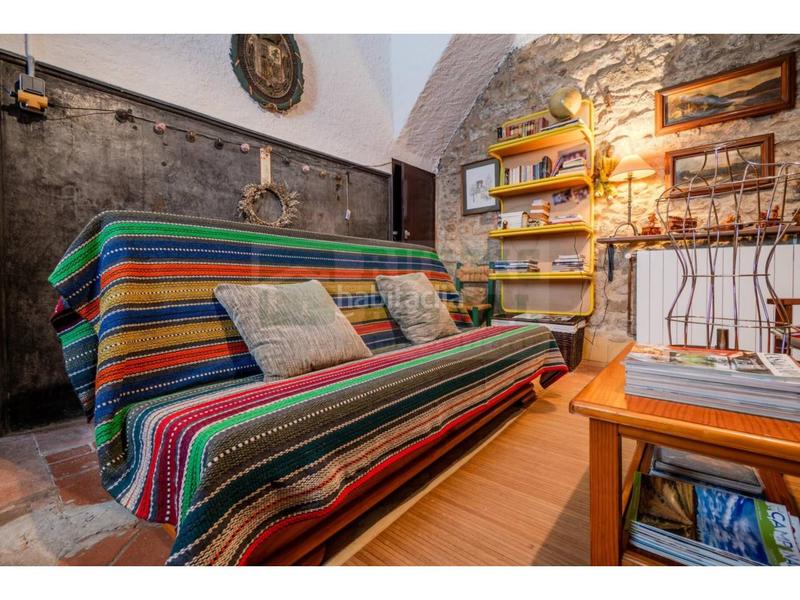 Foto 459e4d37-a059-48a6-a651-4ed89f225f04. Masía encantadora casa rústica con patio y terrazas en venta , baix empordà, cerca de la costa brava en Ultramort