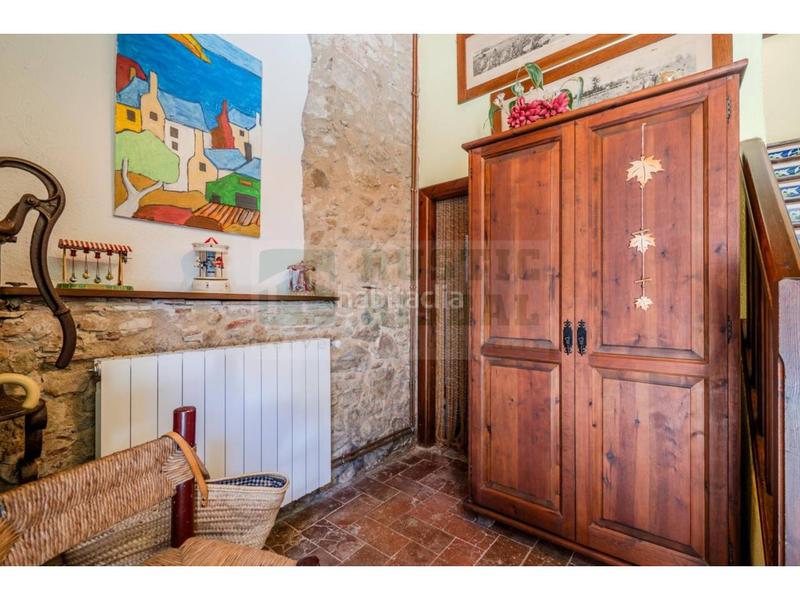 Foto 55dfd62e-7360-4bd0-b654-4985075788fc. Masía encantadora casa rústica con patio y terrazas en venta , baix empordà, cerca de la costa brava en Ultramort
