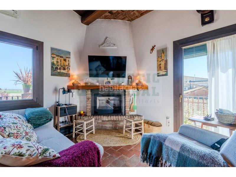 Foto b772f96a-6d52-48dd-9b81-76cdb2399895. Masía encantadora casa rústica con patio y terrazas en venta , baix empordà, cerca de la costa brava en Ultramort