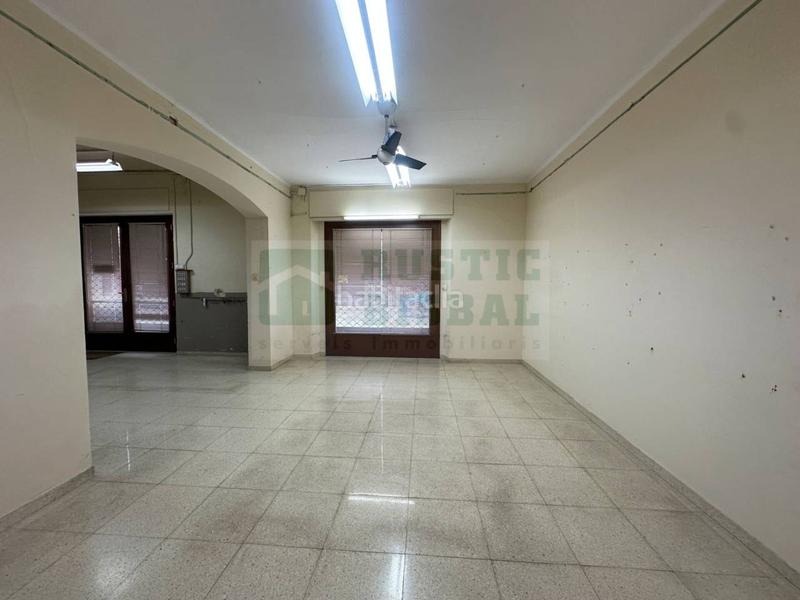 Foto 09ce83de-238f-4b99-884f-45550ea1e2d6. Location local commercial dans Bisbal d´Empordà (La)