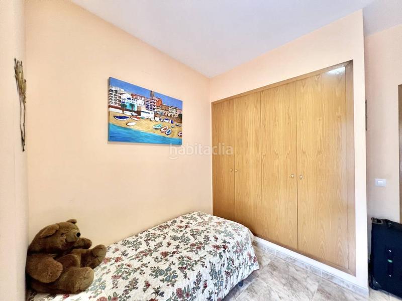 Foto 92089fe7-a6f9-4e84-b4f3-1b10ab6d1ce4. Casa pareada chalet pareado con local comercial y dos viviendas independientes , El Pedró en Palamós