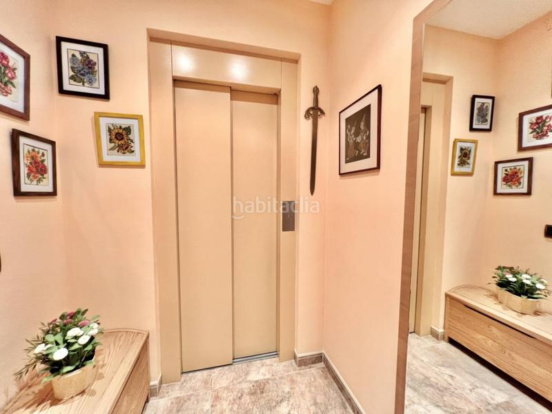 Foto b57ae697-db65-482b-a53d-51148c50bc97. Casa pareada chalet pareado con local comercial y dos viviendas independientes , El Pedró en Palamós