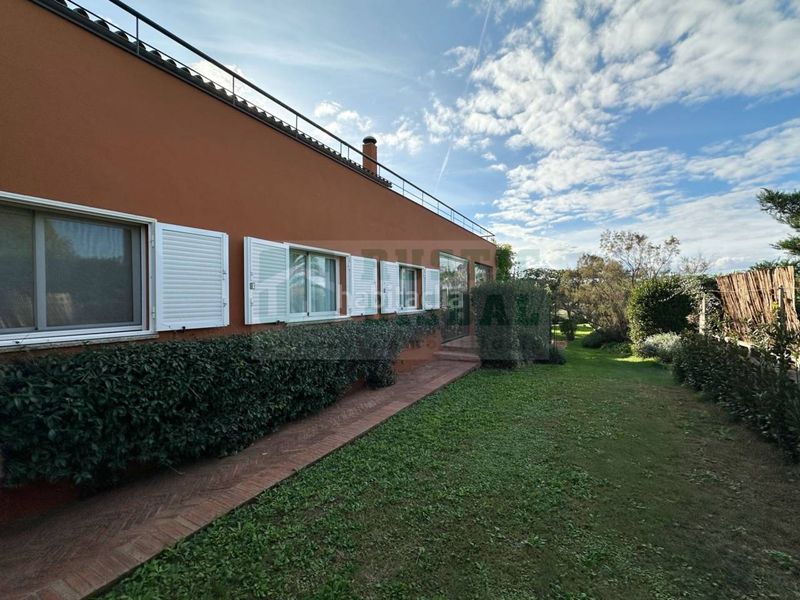 Foto c6516f6b-3628-4ef8-82f7-dd01eac3f1f7. Casa amb calefacció aparcament piscina a Ultramort