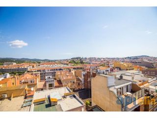 �tico  Calle lopez i puigcerver. En venta �tico d�plex reformado a segunda l�nea de mar en palam�