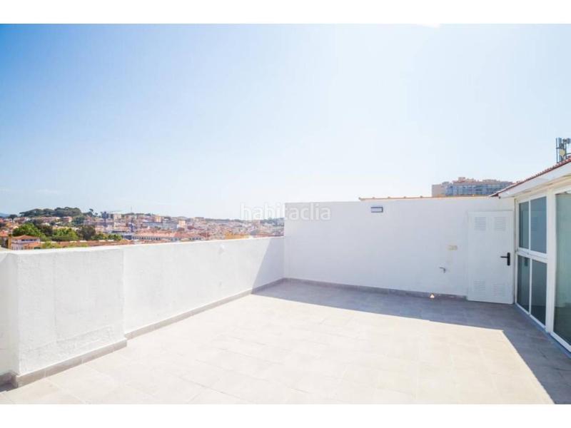 Foto c4a635b8-5a13-4cec-acfa-a35009200eb3. Ático en venta ático dúplex reformado a segunda línea de mar en Palamós