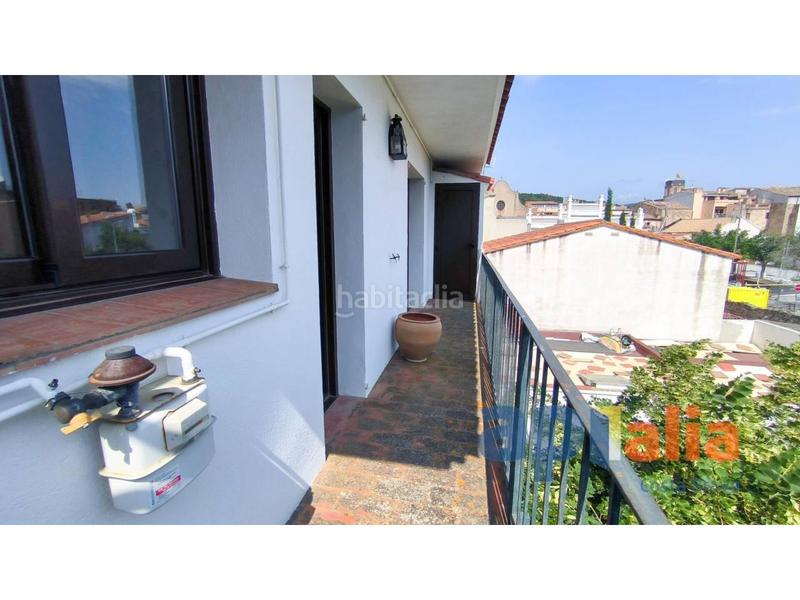 Foto 8bf246b0-1c71-4a63-9b79-17da77a3b5cc. Ático piso en venta en calle de la rutlla, en Poble Calonge