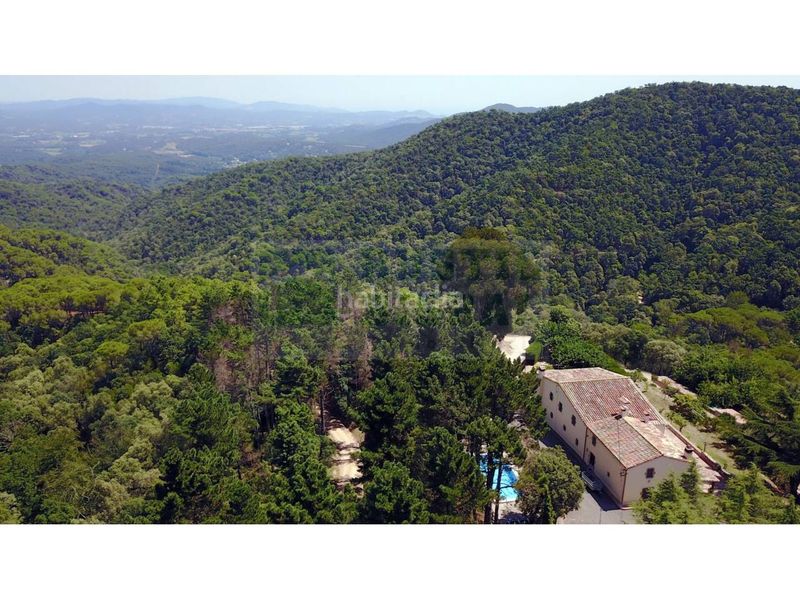 Foto f2272cc2-9dad-4516-a309-8dcaa8c77c54. Masia amb calefacció aparcament piscina a Tordera Tordera