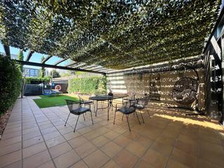 Maison à Bisbal d´Empordà (La). Oportunidad en la bisbal dempordà casa reformada con 3 viviendas