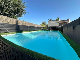 Casa in Bisbal d´Empordà (La). Oportunidad en la bisbal dempordà casa reformada con 3 viviendas