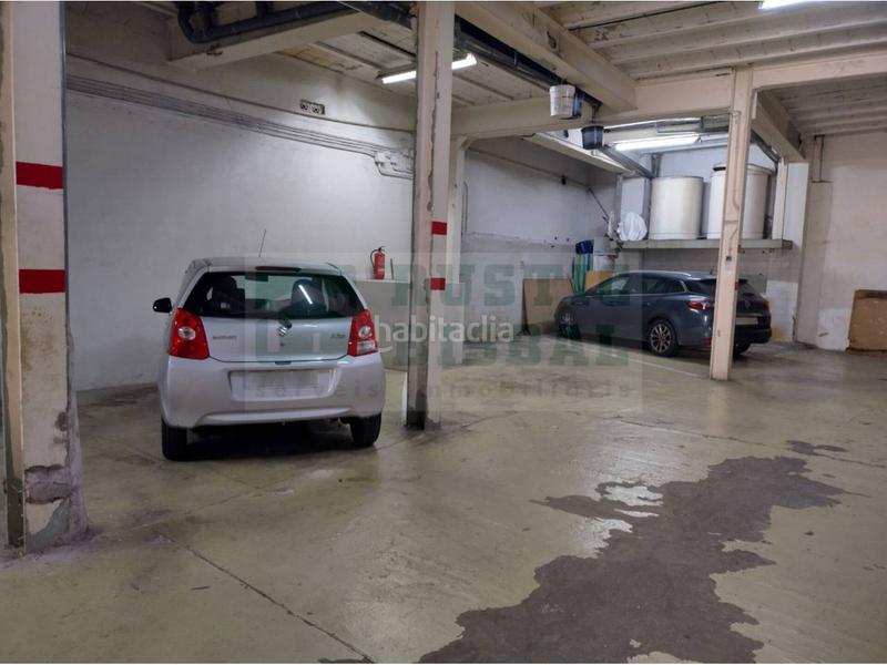 Foto 3cda9b79-72f3-48ea-8504-2427f1ff395b. Location parking voiture dans Bisbal d´Empordà (La)