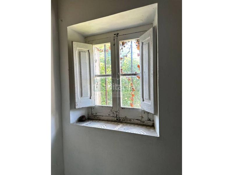 Foto 73bd27b6-635b-46b5-a0d1-26d010b9079b. Bauernhof mit parking in Saus, Camallera i Llampaies