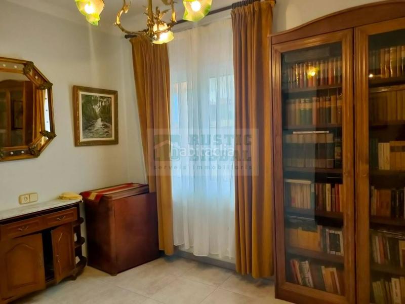 Foto a87f6d84-cbe8-48f2-b900-6201ab259613. Piso  en venta en zona tranquila, a cinco minutos del centro de la bisbal dempordà en Bisbal d´Empordà (La)