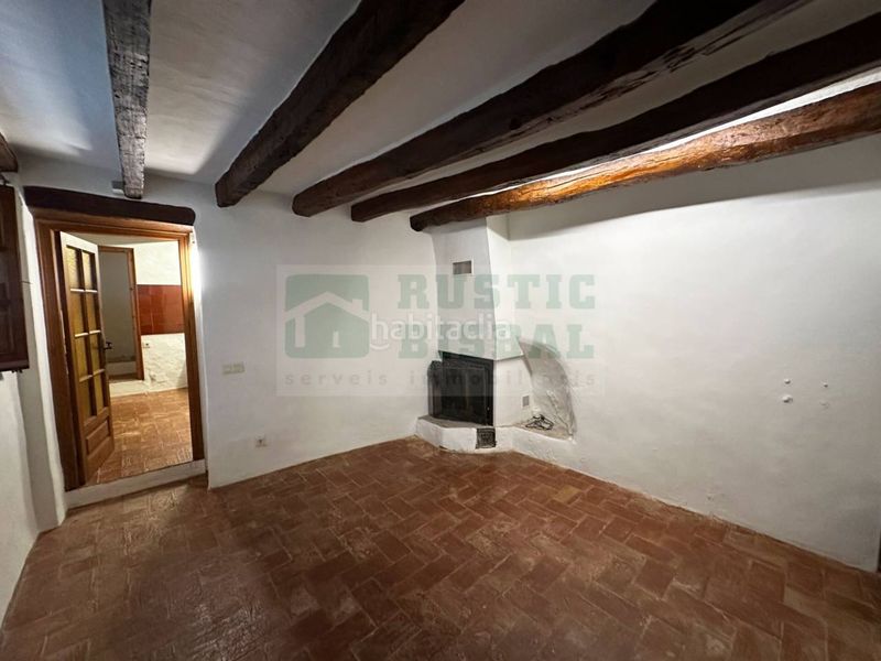 Foto a6ee6adf-0aba-4187-8b26-e5a1ae90d6c4. Masia amb calefacció a Colomers