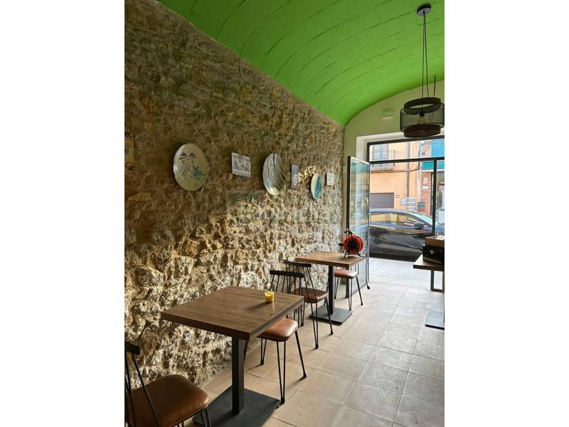 Foto d9627cd8-9659-442e-85c1-aa1ac1d99ab8. Lloguer local comercial a Bisbal d´Empordà (La)