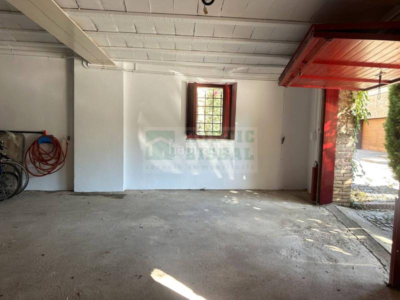 Foto 1c577842-f37f-4762-b135-5408ab4a9cbf. Masia amb aparcament a Forallac